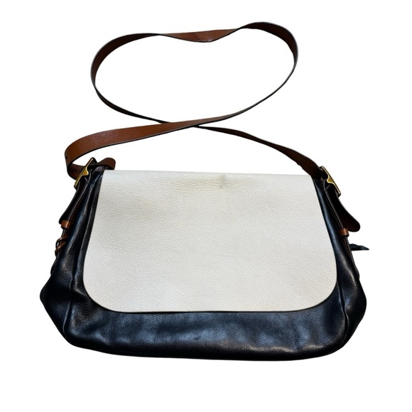 👜 Fossil Harper Black Cream Leather Crossbody Messenger Purse OS 👜 - Picture 1 of 11